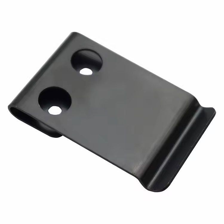 Dziurkacz hydrauliczny do obróbki części